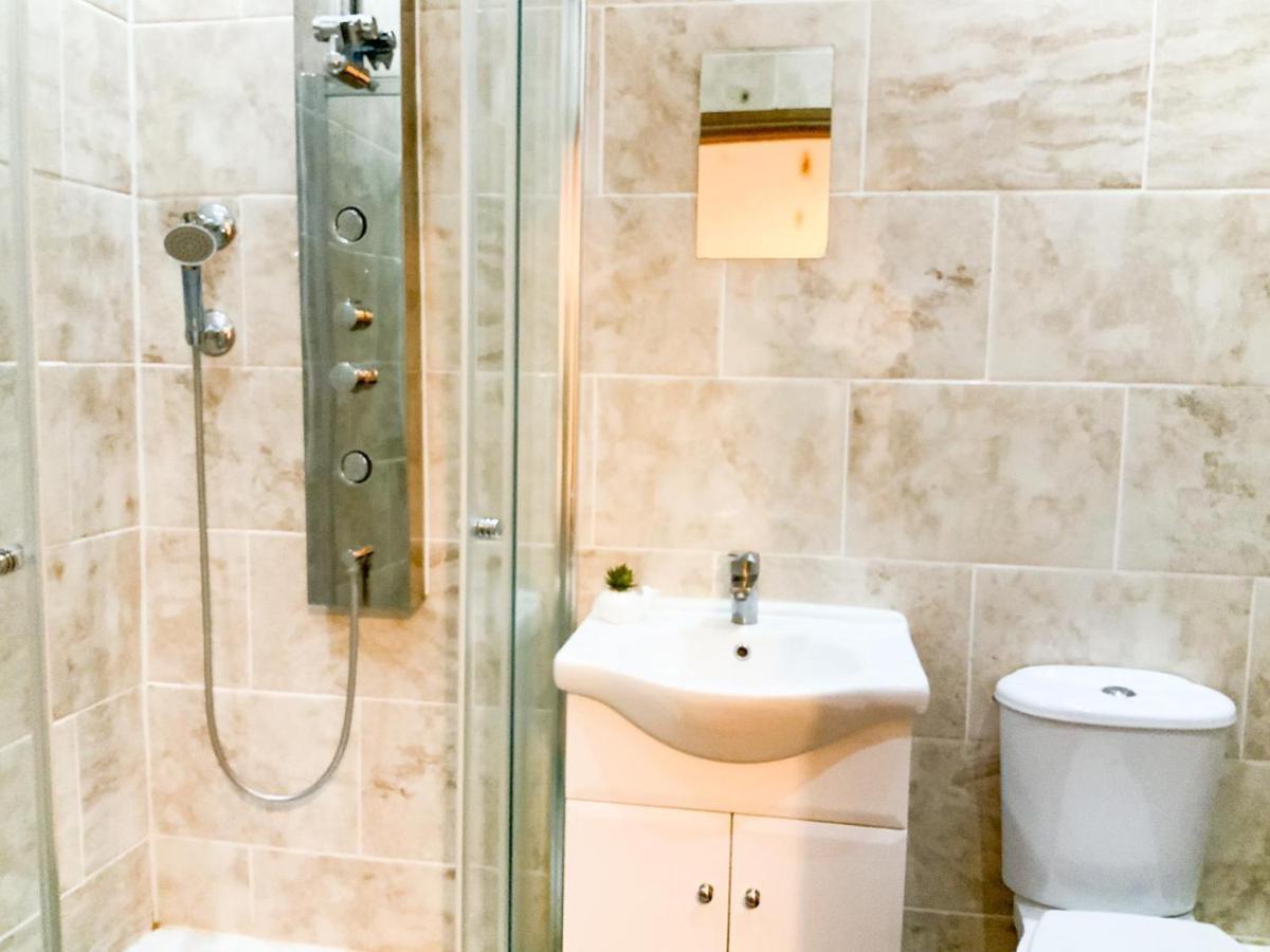 Battersea Apartment لندن المظهر الخارجي الصورة